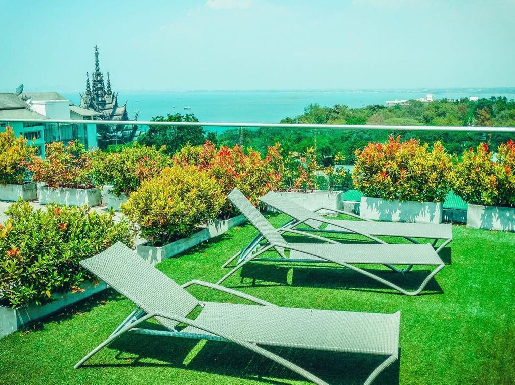 Club Royal Suites Pattaya Εξωτερικό φωτογραφία