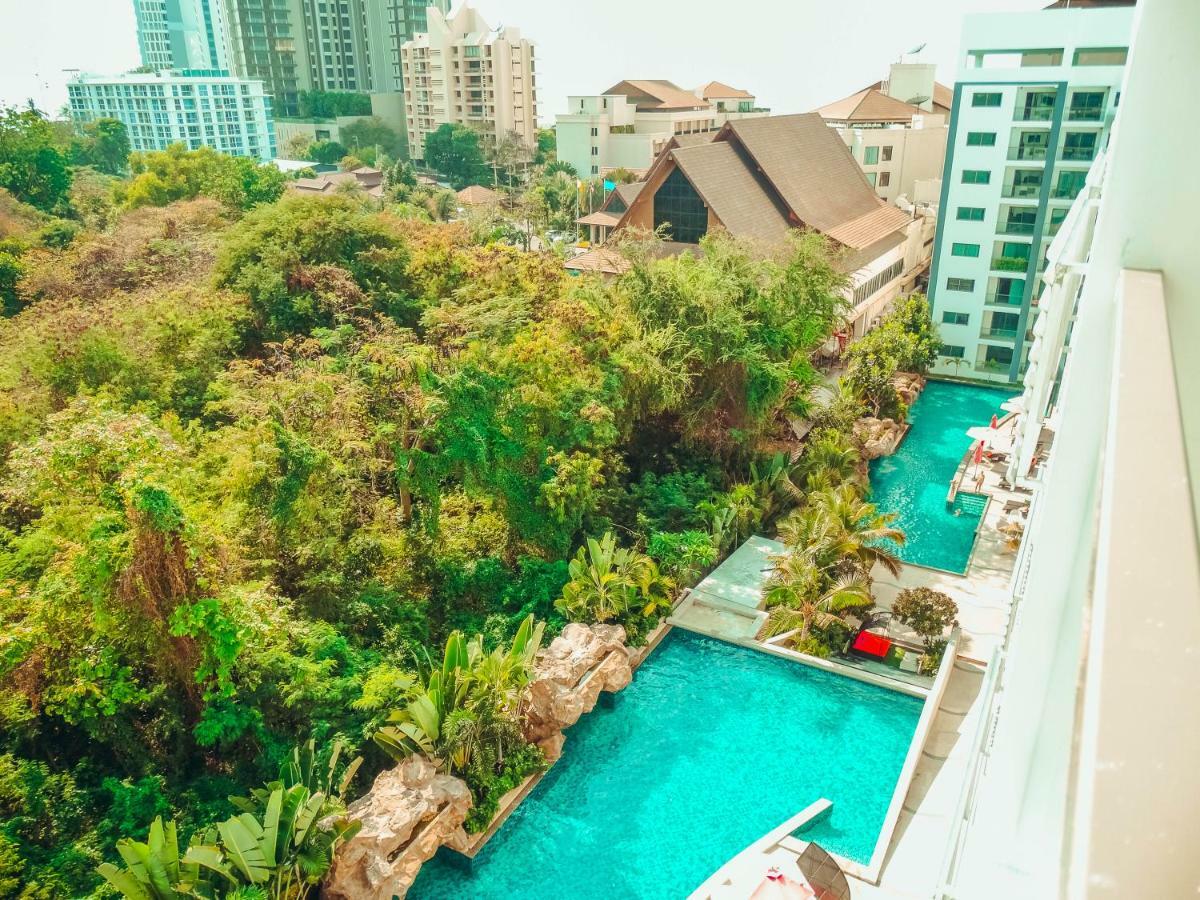 Club Royal Suites Pattaya Εξωτερικό φωτογραφία