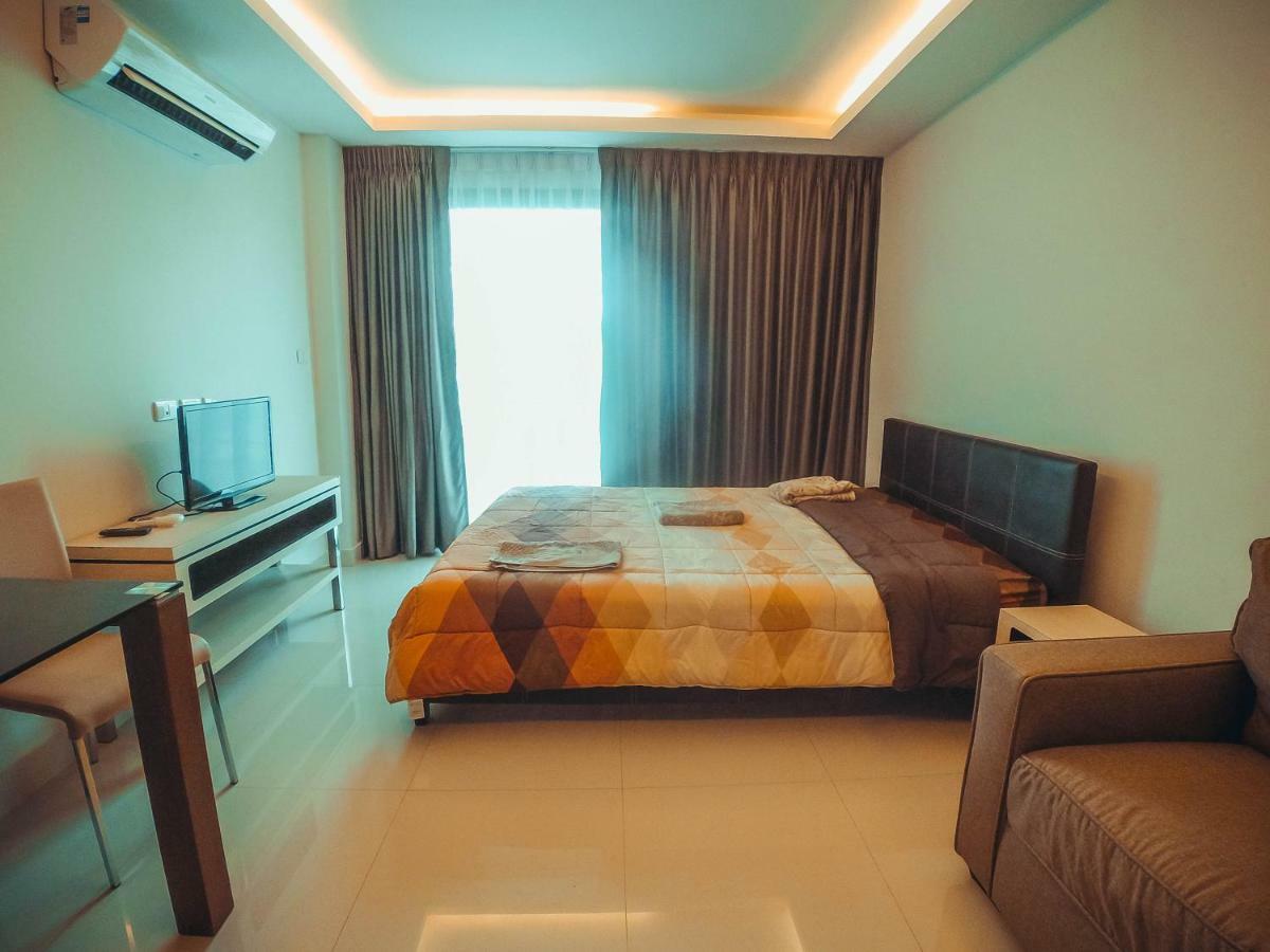 Club Royal Suites Pattaya Εξωτερικό φωτογραφία